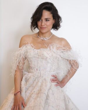 Michelle Rodriguez Instagram - Bonjour Cannes ☺️💜 @festivaldecannes
