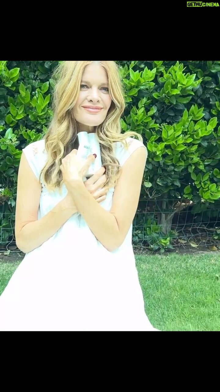 Michelle Stafford Instagram - πΈπ©· @skinnationbeauty π #iamskinnation