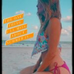 Michelle Stafford Instagram - What is your answer? Mine is “the heat”. I love anything hot. I would rather be a sweaty mess than a freezing ice cube… Any day. Now your turn. 💛🧡