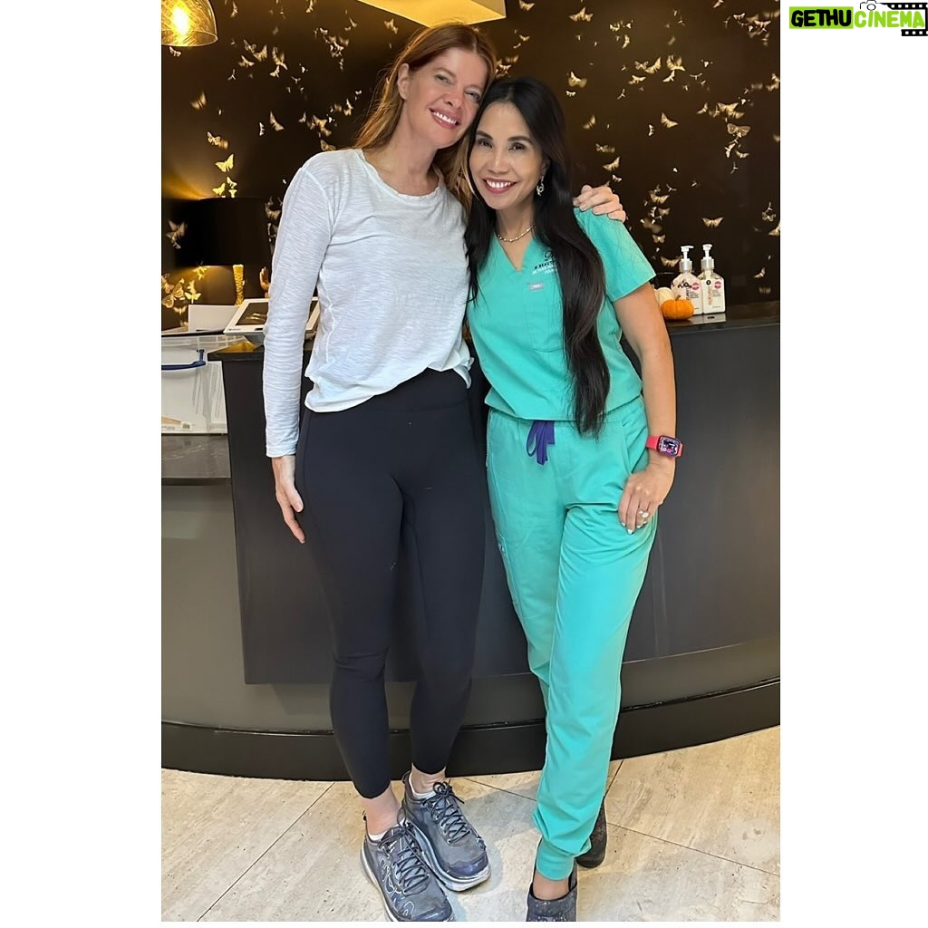 Michelle Stafford Instagram - So, no gate keeping this year (I never did anyway). I would love to introduce you all to my amazing, stupendous dermatologist @drtessmauricio and her brilliant executive assistant @liza.lees I met both of these incredible women at the @hollywoodbeautyawards (which is like the Oscars for the beauty industry) in 2019. Dr.Tess was receiving an award. I was presenting. We became fast friends. Dr.Tess is so humble and truly the BEST in the business. I didn’t become a patient until recently when some odd stuff was going on with my skin. As someone who creates and sells skin care it’s great to have these women in my life. I always tell folks “I’m not a doctor” yes, I created these amazing skincare products @skinnationbeauty but there are some skin issues that really need to be treated by a professional and I highly recommend @drtessmauricio Thank you beauty! @mbeautyclinic