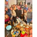 Michelle Stafford Instagram - Christmas Tribe 🤍❤️🎅🏼⛄️ I hope your day was filled with fun!! @bigal5867 @carmencitadams @p_let8 @anyonecanbakeit @thetayloradams @halfodylan @jjbakes3d @natesaint98 @aradams720 @blair_ussary PS. If you happen to see my story…The boomers won.