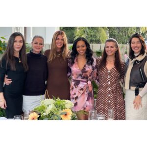 Michelle Stafford Instagram - Lead Actress Brunch. This is a real honor. I’m truly honored to be in a group with all of these incredible women. I’ve loved them all for a very long time. We are all so grateful to be working on our shows… to be working in general, as actors. What a spectacular group of women. Mishael (Last years winner) put together a brunch that was BEYOND spectacular with gift bags even!! I mean Mishael, you are an absolute class act. Thank you for the beautiful day 🧡 @finolafilona @sharonlcase @missyclaireegan @jacquelinemwood_1 @mishaelmorgan