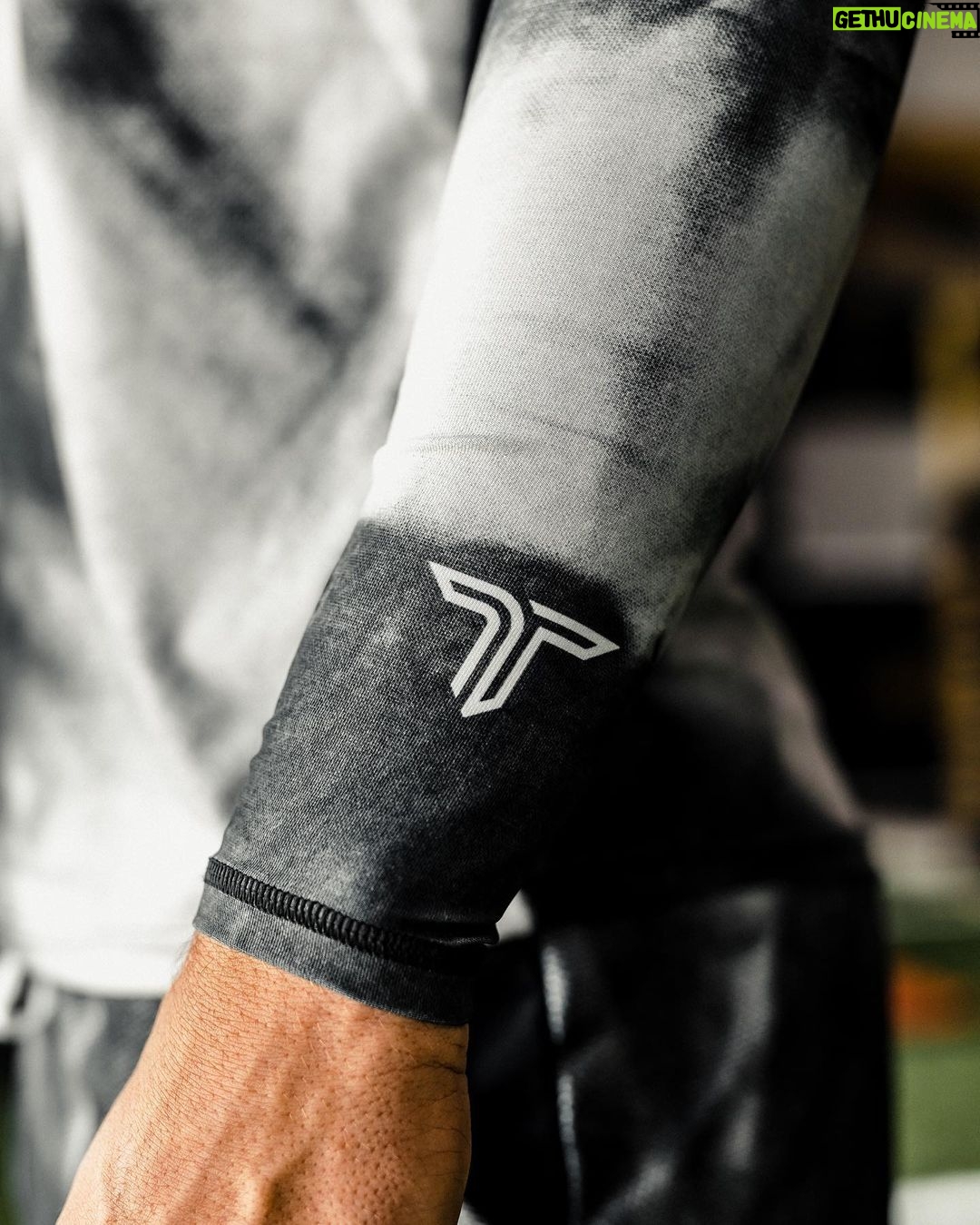 Mickey Gall Instagram - Rounding out Dragon Slayer week with the legend @mickeygall showing off the versatility of our apparel both on AND off the mat. Stretch material is perfect for recovery.