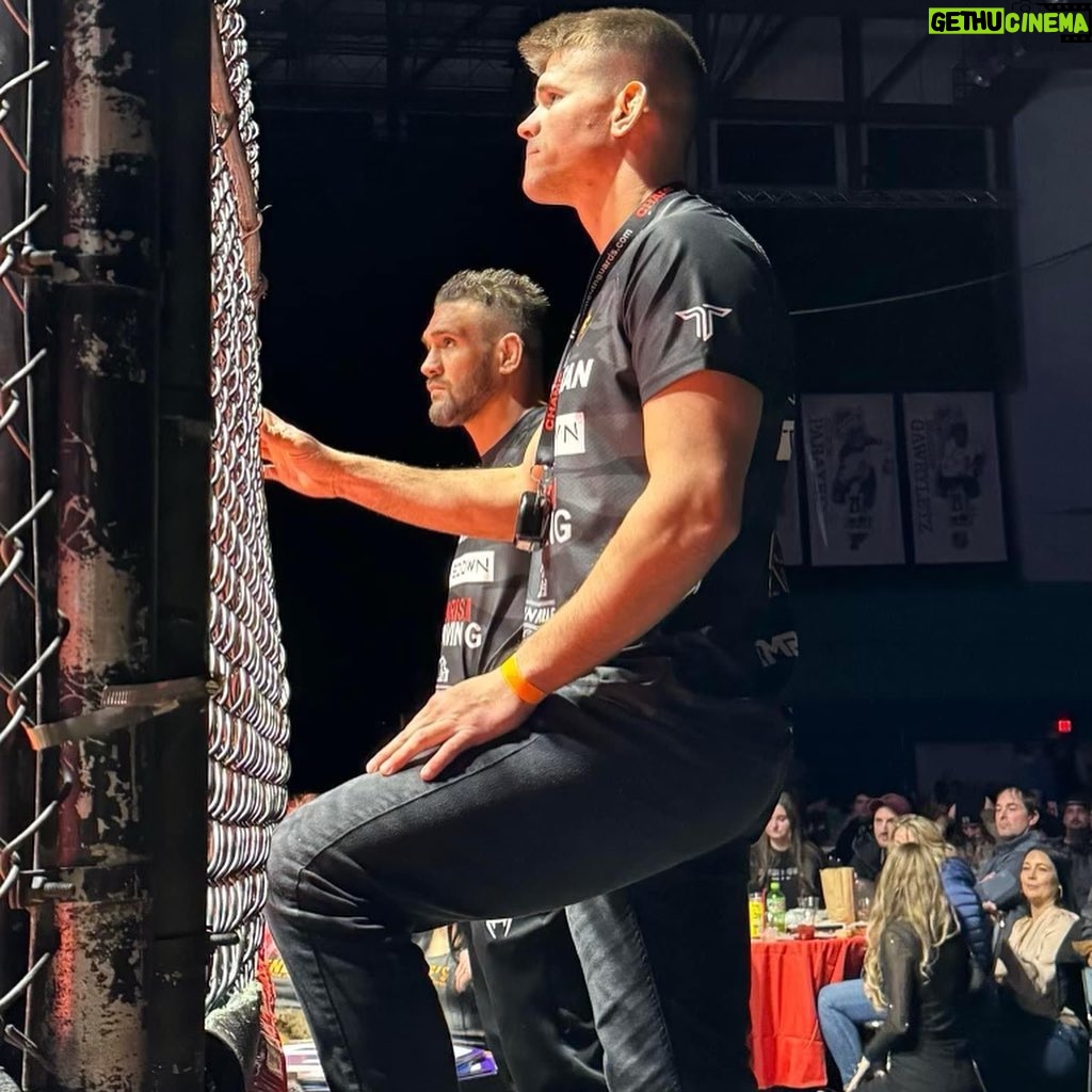 Mickey Gall Instagram - Throwback to a month ago. When @antoniothespartan came, saw, conquered in Alaska. Proud of ya, ya good kant 😜 Fairbanks, Alaska