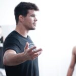 Mickey Gall Instagram - Showed a bunch of different techniques at the mma seminar @zonadecombatemma Guard passing, guard retention, guard posture, striking, clinching, sweeps and more. Great group of focused athletes 📸 @rnd.gallego Zona De Combate MMA
