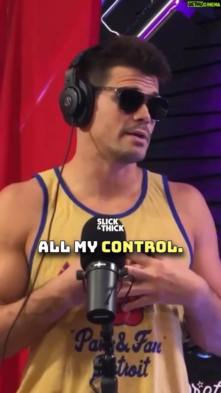 Mickey Gall Instagram - @mickeygall on how it feels being in the corner. Slick&Thick episode 78 Hosted by @gerarddgaf and @mickeygall. Live on @gasdigital every Monday and Saturday at 2pm EST. . . . . . . . . . . . . . . . . . . . . . . #ufc #fighterscorner #fighters #adrenaline #mickeygall #slicknthick