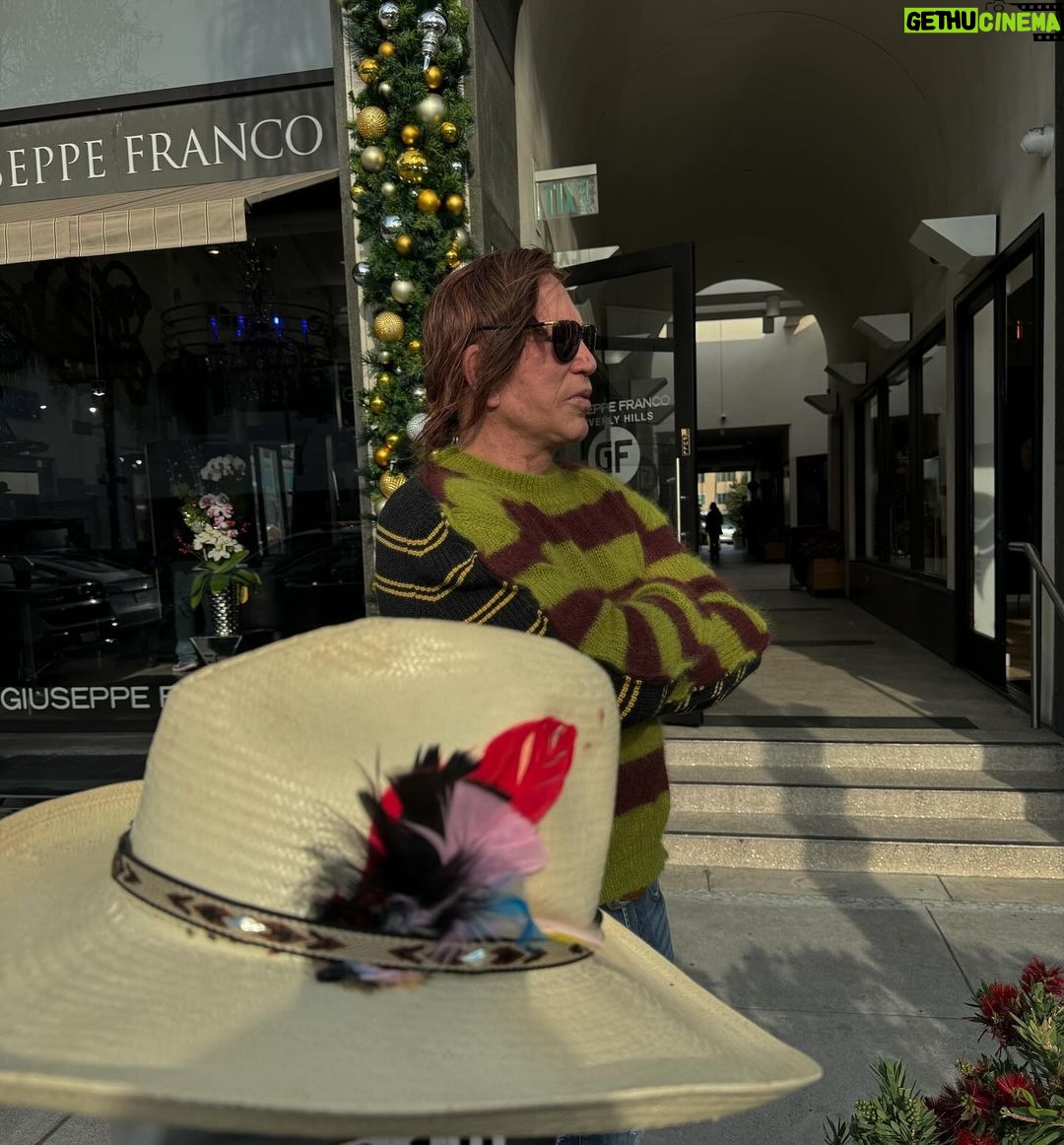 Mickey Rourke - 2.2K Likes - Happy New Year!
