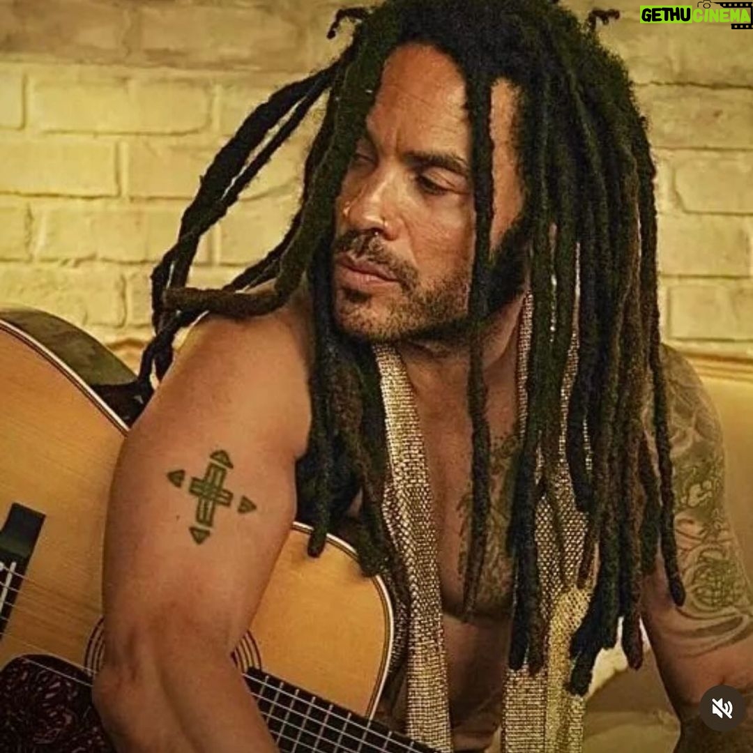 Mickey Rourke - 1K Likes - " God saves us not when we ask ....""when we least expect it .... for all the right reasons. Some times we pray but he knows what's best& after time passes so do we. " Blessings Lenny. Loveya. Mickey👏💪👏🙈