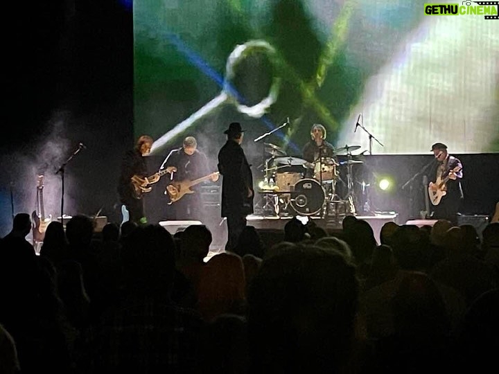 Micky Dolenz Instagram - We had a great time in St. Charles and Des Plaines,IL. the last few days. Thank you everyone who came out to see us! #mickydolenz #desplaines #stcharlesil #themonkees