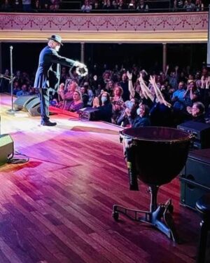 Micky Dolenz Instagram - Great opening night at The Ryman Auditorium celebrating The Monkees … Come out and join us!
#mickydolenzcelebratesthemonkees #mickydolenz #michaelnesmith #petertork #davyjones #themonkees @themonkees