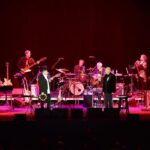 Micky Dolenz Instagram - Just a few shows left on The Monkees Farewell Tour. Hope you can make it out to see us … We are truly having a love fest with the fans. So grateful for all of your support over the years!❤️ #themonkees #themikeandmickyshow #themonkeesfarewelltour #mickydolenz #michaelnesmith