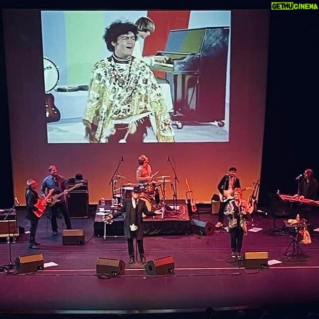 Micky Dolenz - 4K Likes - Great shows the last few nights in Reno, NV and Livermore CA! One more tonight in Phoenix, AZ ..
Thank you @mangoandetta for the photos #mickydolenz #themonkees #davyjones #petertork #michaelnesmith @cdolenz @alexjules @dartman1971 @johnnyb2u #wayneavers @emeenz