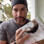 Miguel Augusto Rodríguez Instagram - “Historias para Ana: Génesis” , obra de @nasblykalinina escritora venezolana, mi apoyo incondicional siempre! / y ahora en adelante con mi querida @danielalosabe por #clubhouse en #volvamosahablar