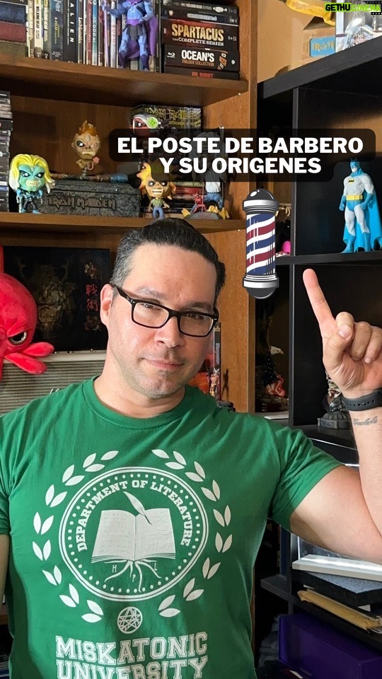 Miguel Augusto Rodríguez - 1.2K Likes - Arrancando diciembre, una de las actividades más comunes es hacernos cambios de look 🤣 y de seguro nos hemos topado con este signo 💈 en más de una oportunidad. De la mano de @culturizando y mi persona exploramos su origen en esta entrega de #entreparéntesis
