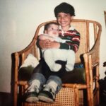 Miguel Augusto Rodríguez Instagram - Yup! That’s me! Y en mis brazos mi amado hermano, compañero eterno, el primero en saberlo todo y darme el mejor consejo. No soy de #tbt ya que las memorias se construyen a diario pero al encontrarme con esto, hay que hacer un alto, un suspiro, una llamada (ya que la distancia física toma su forma en millas de distancia); que maravilla tiene la nostalgia que hace que simples momentos sean tan preciados recuerdos. Love u bro @nandox82 ya en el mes de tu cumple🤘🏼🔥🤖 Around The World