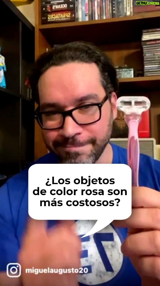 Miguel Augusto Rodríguez Instagram - ¿Por qué los objetos de color rosa pueden ser más costosos que los de otro color? Hoy @MiguelAugusto20 nos cuenta el origen del llamado "impuesto rosa" en su sección #EntreParéntesis #culturizando #historia #curiosidades #datocurioso #nolosabia #culturizate #alimentatumente #palabras #expresiones #impuestorosa