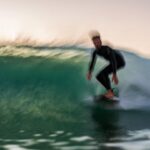 Miguel Bernardeau Instagram - Les Landes avec @aritz_aranburu @thefrogeye Merci beaucoup @quiksilver_festival @quiksilver for taking care of us!!! 🙏🏽💙 📸: @thefrogeye