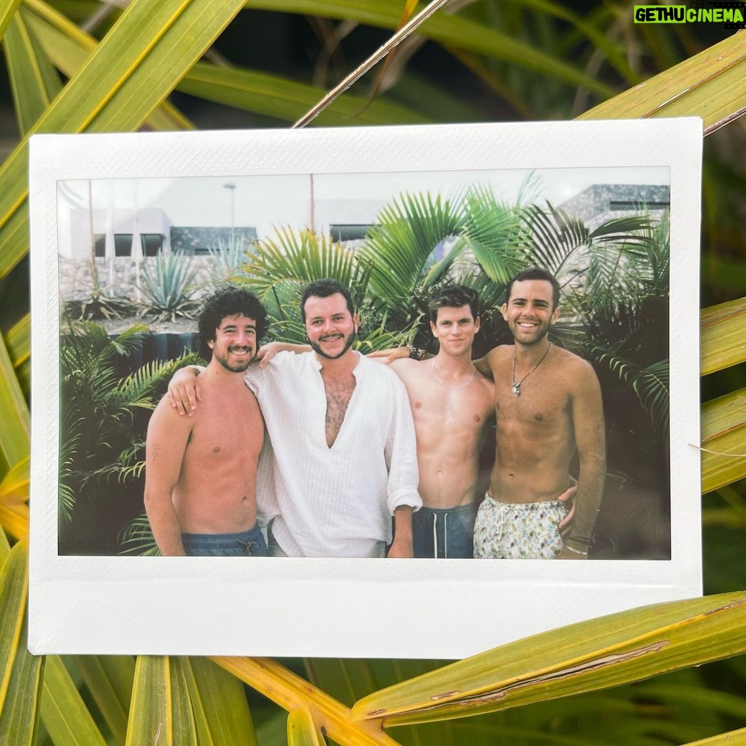 Miguel Bernardeau Instagram - Paredes, Vives, Tomi y yo. 🔥❤️