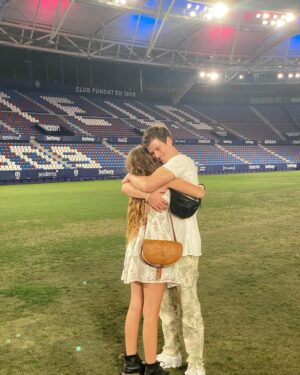 Miguel Bernardeau Instagram - No puedo estar mas orgulloso de mi hermanita