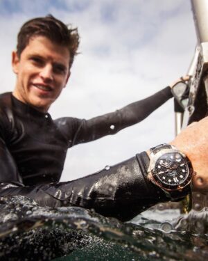 Miguel Bernardeau Instagram - Time to get deeper  @omega 
#omegamychoice #seamasterdiver 
📷: @ginesdiaz