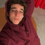 Miguel Herrán Instagram – Estoy malito..🙁