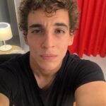 Miguel Herrán Instagram – Aquí.. rodando otra temporada 😝🔥🔥