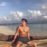 Miguel Herrán Instagram - Con lo a gusto que yo estaba..