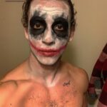 Miguel Herrán Instagram - “Para ellos sólo eres un bicho raro, como yo”