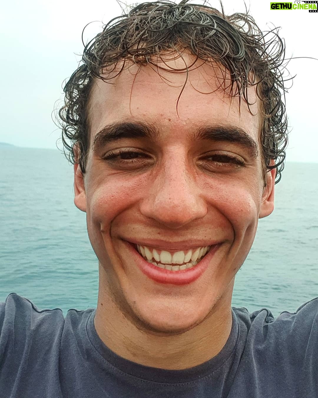 Miguel Herrán Instagram - Ahora soy un cangrejo 🦀