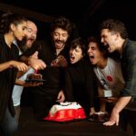 Miguel Herrán Instagram - Que está pasando..? @lacasadepapel