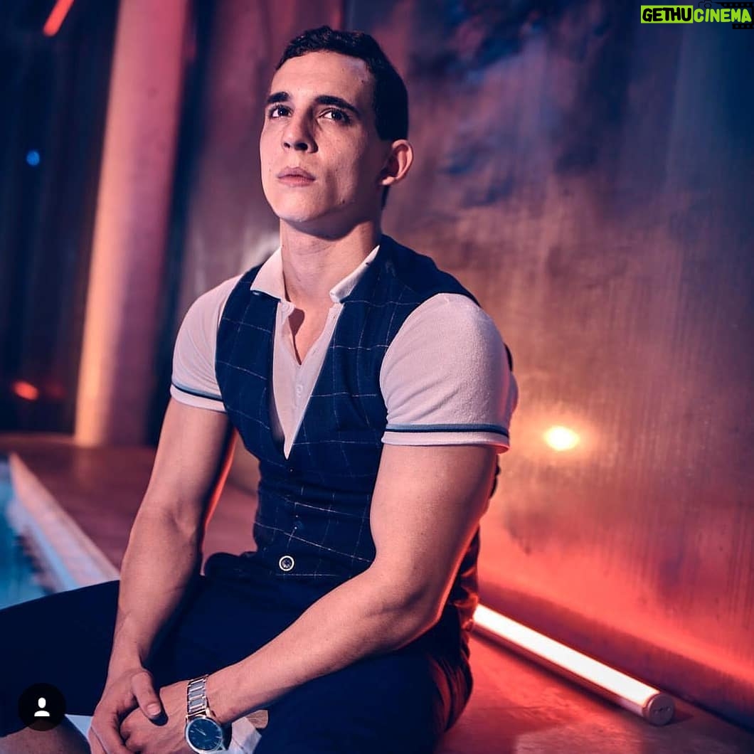 Miguel Herrán Instagram - Se acerca.. #ELITE #Netflix