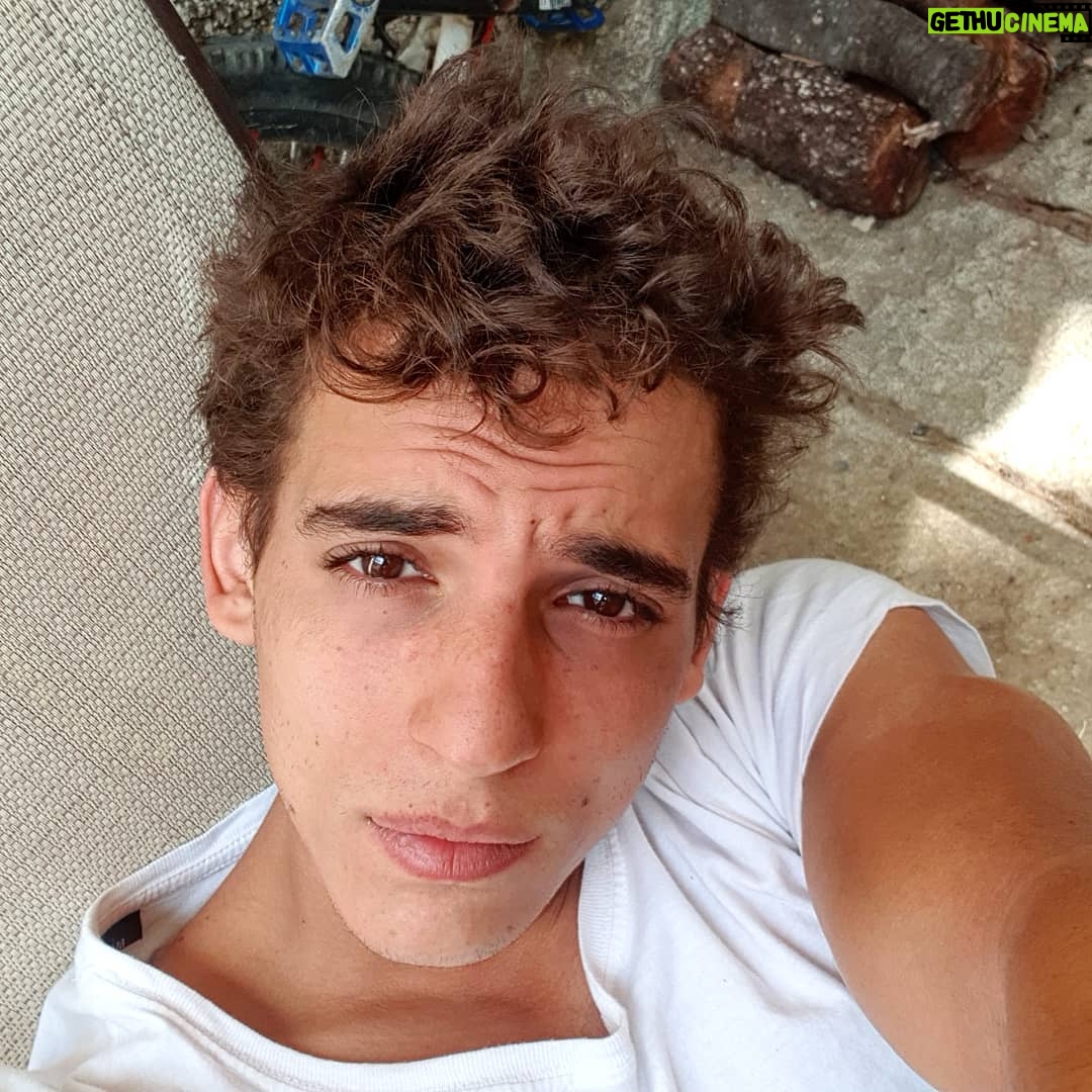 Miguel Herrán Instagram - ¿Quien soy yo?🤔
