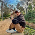 Miguel Herrán Instagram - .. @holzkernwatches .. Es una marca que no ha contactado conmigo para hacer publicidad.. Les he llamado yo.. Por que estoy enamorado de sus diseños y de su filosofía. También he de decir que son gente muy bonita.. como sus productos.❤️ Para mi, eso es lo importante. El resto.. dejo que lo juzguen ustedes mismos.😇 #timefornature #asuniqueasyou