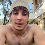 Miguel Herrán Instagram – Verano de papi.🔥