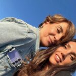 Miguel Herrán Instagram – Bueno.. poco más puedo decir. 
Las imágenes hablan por sí solas.. 
esta es mi familia.
Y es lo que más quiero en este mundo.
@celiapedraza_  me ha hecho el mayor regalo de mi vida.. vamos a ser padres. 
Todavía no sabemos nada, solo que de momento está todo perfecto y que tenemos una ilusión que nos cuesta mucho gestionar. 
🌻🥑🦋🦔🌙❤️