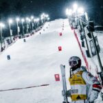 Mikaël Kingsbury Instagram - 🥇à la maison⚜️🇨🇦 What a night!!!!!!! Merci tout le monde pour les encouragements hier soir🙏🏼 On se voit ce soir😈 #worldcup #moguls #mmc Val St Côme Station de Ski
