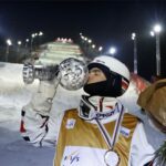 Mikaël Kingsbury Instagram - I did it!!!!!!! WORLD CUP Champion in singles🏆 Definitely to hardest crystal globe to win of my career! Congrats @ikuma1211 and @walterwallberg 🥈🥉 #19crystalglobes #win Megève