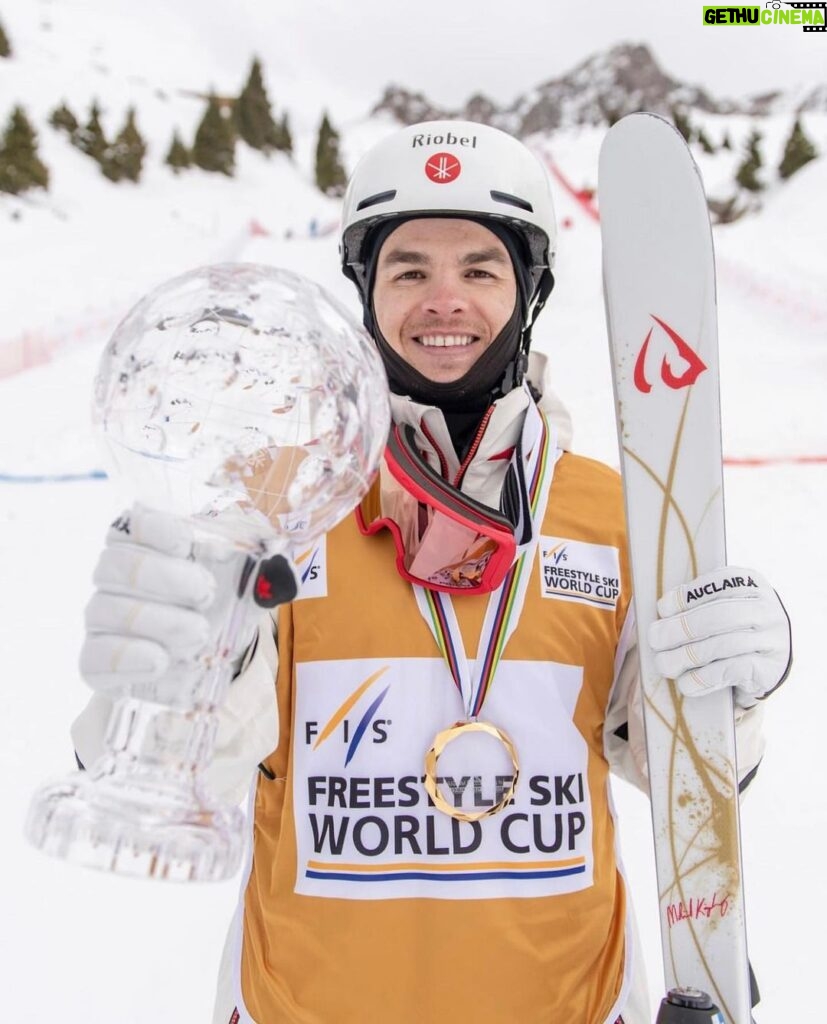 Mikaël Kingsbury Instagram - GOLD in Kazakhstan🥇 World Cup Champion in singles🏆 Crystal globe x22🔮 Good day🚚👨🏻‍✈😁 Almaty, Kazakhstan