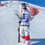 Mikaël Kingsbury Instagram - J’y suis allé pour aujourd’hui en 🇫🇷🥉Félicitations à ma petite soeur Audrey et mon beau frère Gab pour votre belle petite fille! Bienvenue au monde Olivia Baller😁 Duels demain💨👊🏼#WorldCup #UncleMik L'Alpe-d'Huez
