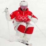 Mikaël Kingsbury Instagram - Good morning🇨🇦 Qualified 1st today😁🙌🏼 Good start! Day off tomorrow and ready for finals Saturday👊🏼 #olympics #beijing2022