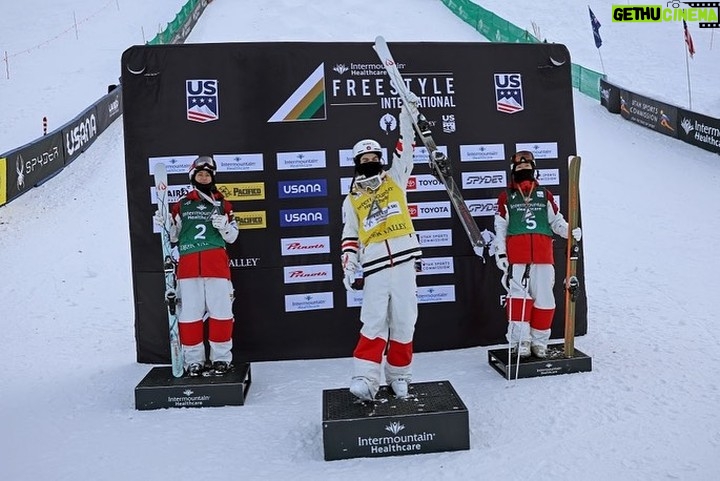 Mikaël Kingsbury Instagram - 100 podiums!!! Tough to drop in after a big crash in super final. I hope you’re doing well @mcquinn_george 🙏🏼❤️ Deer Valley Resort