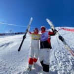 Mikaël Kingsbury Instagram - 1-2 Canada🥇🥈🇨🇦 !!!! Félicitations mon @elliot_vaillancourt pour ton premier podium 🤝🏼🍾🍾 Hat trick🥇🥇🥇🎩 #83 L'Alpe-d'Huez