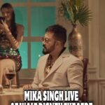 Mika Singh Instagram - Hey Orlando be ready to dance with the Baap of entertainment, the one and only @mikasingh. Aaj Saawan mein lagegi aag, Maujan hi mauja karenge, Jumme ki raat , Aankh mare till Subha hone na de… #teammikasingh For more information +14074543334 . . . . . . . #mikasingg #trending #naadasde #bollywoodsongs #singers #viral
