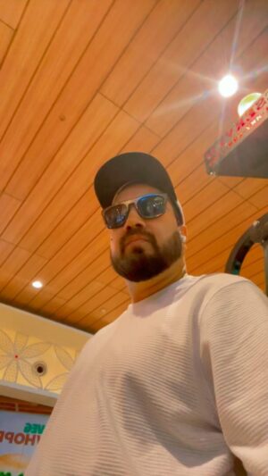 Mika Singh Instagram - Good morning have a wonderful day:)