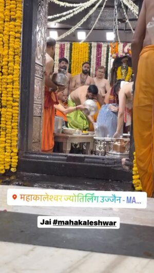 Mika Singh Instagram - Jai Mahakal.