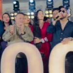 Mika Singh Instagram – Singer @mikasingh Singh attended the success party of Gadar 2 & congratulated the entire team on surpassing 500cr. He in particular praised Tge director @anilsharma_dir Sharma, @iutkarsharma @ameeshapatel9 @simratkaur_16  @manishwadhwa.in @mrgravitas and of course the Punjabi Sher @iamsunnydeol 

#sunnydeol #gadar2 #gadar2song #mikasingh #bollywoodcelebrities #viralvideos #viral #trendingsongs #udjakalekawan Mumbai, Maharashtra