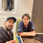 Mika Singh Instagram – Hey Guys make your reels on my favourite track ‘Ab Tere Bin’
Sitting with the Real hero of the super hit movie #ashqui1 
the handsome @officialrahulroy .. 

#mikasingh #rahulroy #aashiqui #mikasinghsinger #singer #viral #trending #rahulroy #hero #vibe 
#bollywood #songs