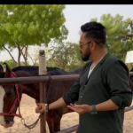 Mika Singh Instagram - Guys keep going ,everything you need will come to you at perfect time .. . . . . . . #mikasingh #mikasinghlive #viral #viralvideos #songs #singerwriter #bollywood #bollywoodsongs #singersongwriter #taqdeersetaqraa..