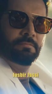 Mika Singh Instagram - Get ready for fiery track #jattbolda . By the Super dashing @jassijasbir Music by the very popular DJ @sumitsethiofficial . Featuring two hotties 🔥 @iamdeeptisadhwani adhwani and @ojodj .. @sahil.since91 Produced by : @mikasingh and @drtarangkrishna . . . . . . . #mikasingh #jasbirjassi #sumitsethi #ojos #deeptisadhwani ..