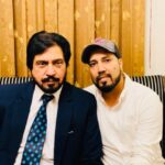 Mika Singh Instagram - I’m extremely shocked and sad hearing the news that my favourite singer #Surindershinda has sadly passed away. When we talk about ghaint and powerful voices his name is the first that comes to mind. This great Legend has not only given hit songs, but also brilliant music. I always aspired to sing like him. He will forever live on through his music, may Waheguru ji bless rest his soul in eternal peace. 🙏🏼